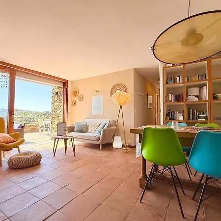 Mazet Provencal, Vue - 6 Pers. Сasa de vacaciones